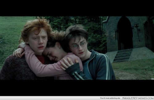 Harry: aku peluk sapa?